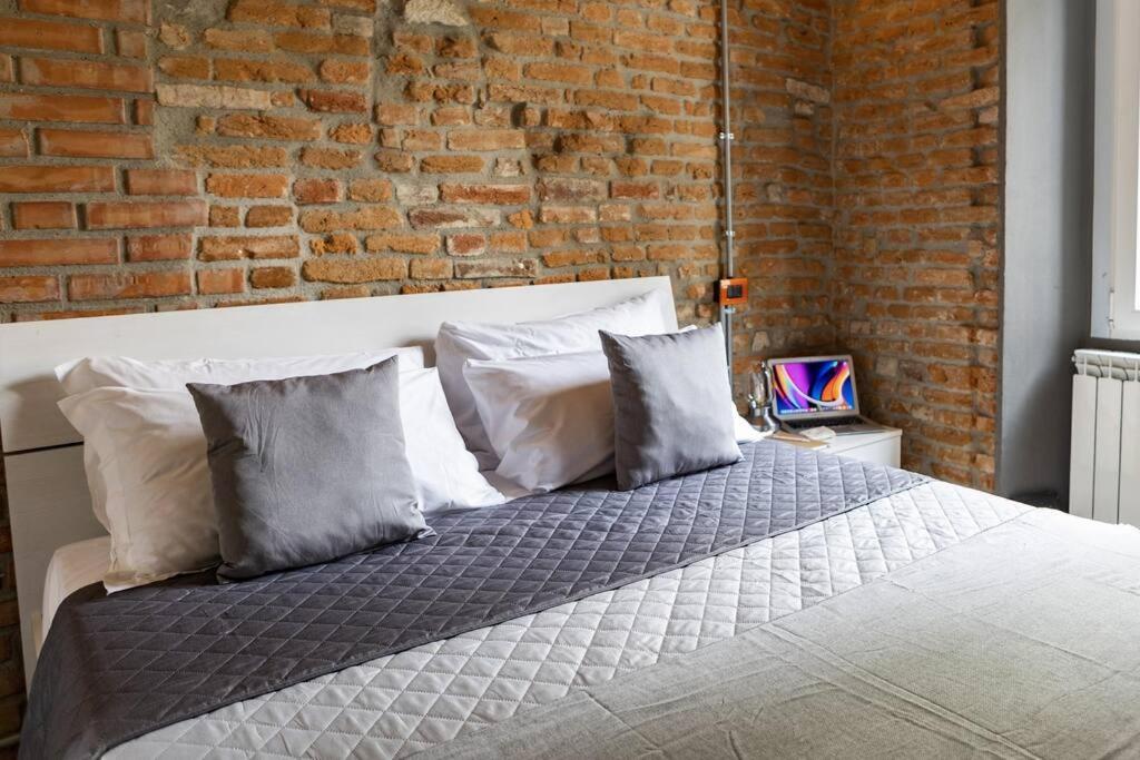 Canonica Brick Apartment Milano Dış mekan fotoğraf